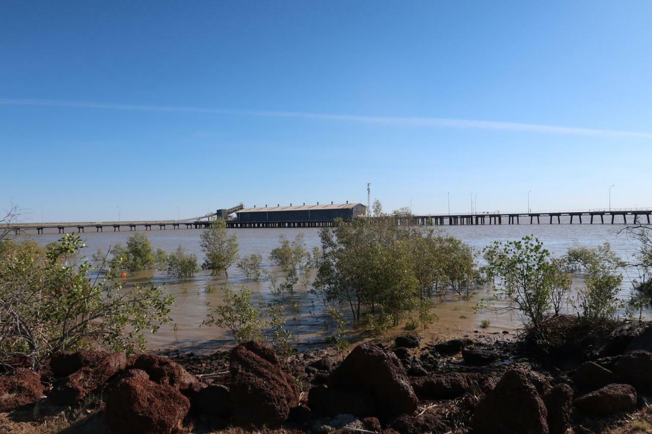 ديربي Mud Crab Motel المظهر الخارجي الصورة