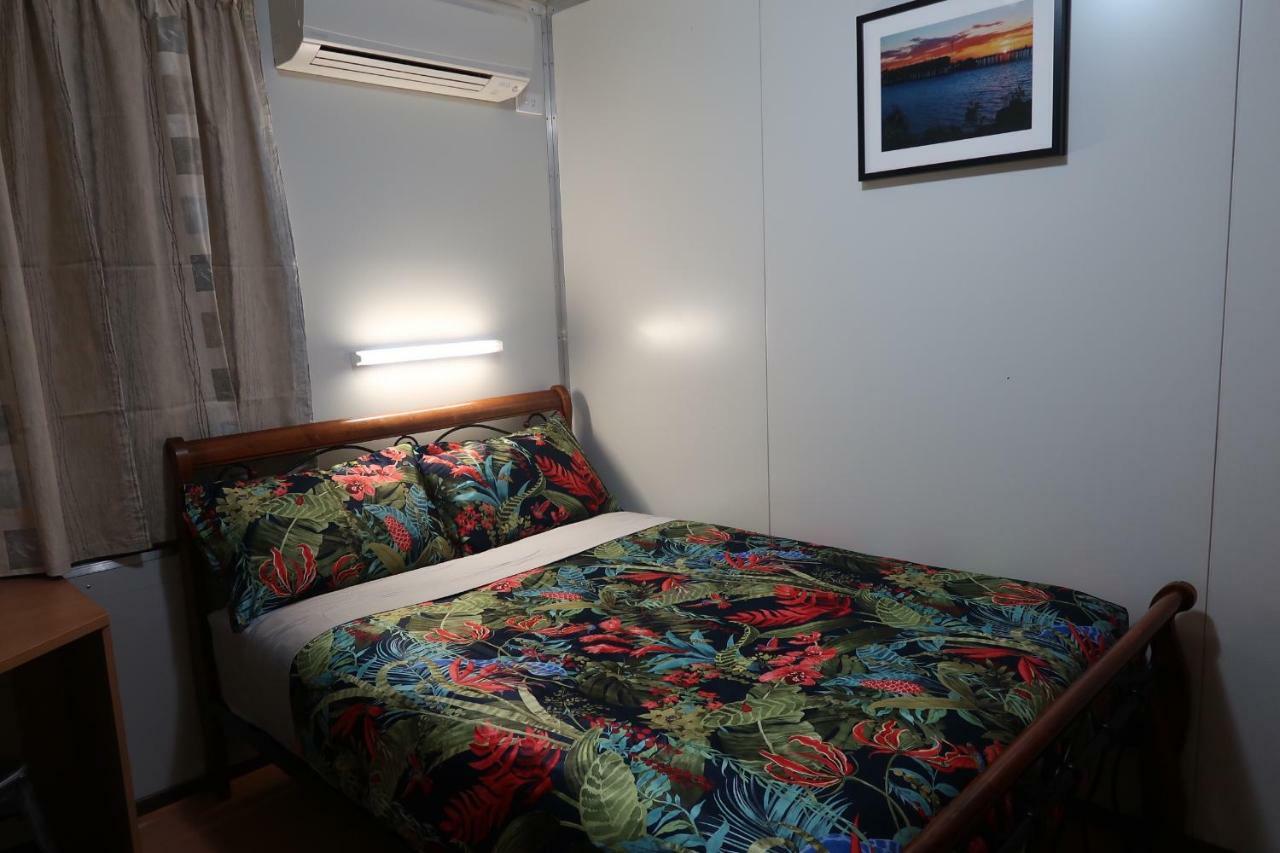 ديربي Mud Crab Motel المظهر الخارجي الصورة