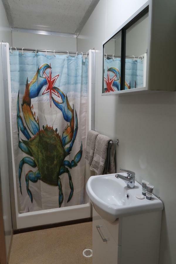 ديربي Mud Crab Motel المظهر الخارجي الصورة
