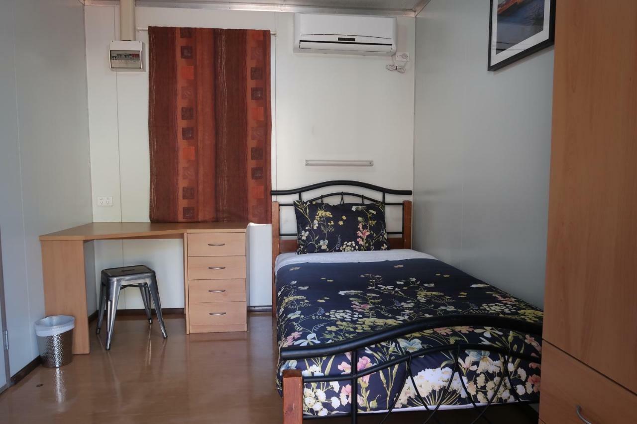 ديربي Mud Crab Motel المظهر الخارجي الصورة