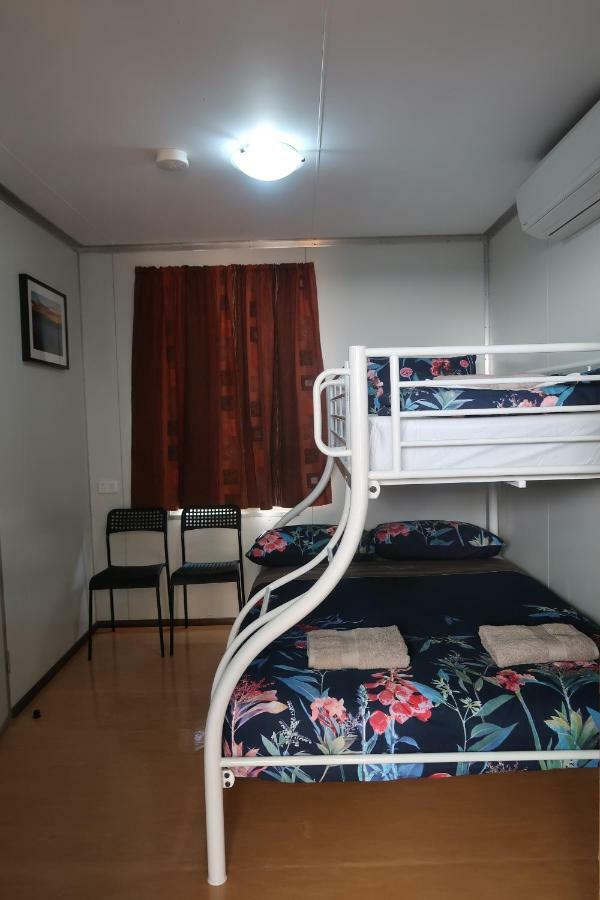 ديربي Mud Crab Motel المظهر الخارجي الصورة